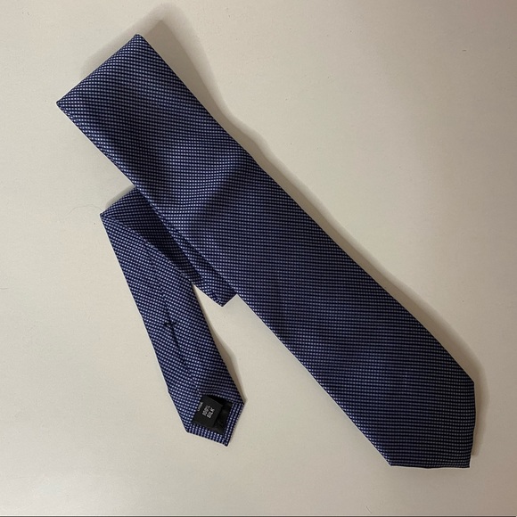 NWT Calvin Klein Navy Tie - Picture 1 of 2